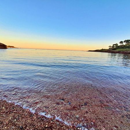 3 Pieces Tout Confort A Cap Esterel Saint-Raphaël Εξωτερικό φωτογραφία